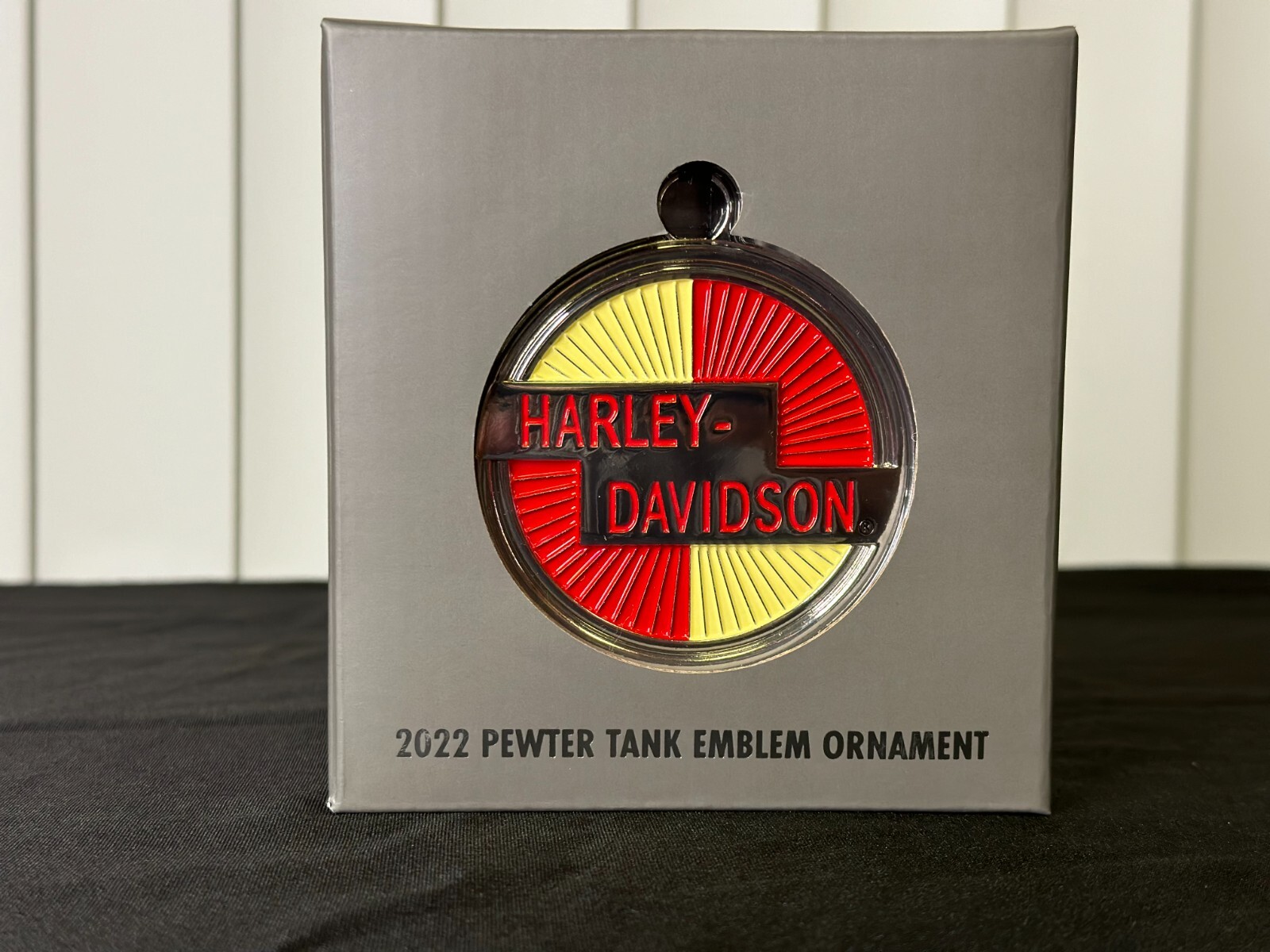 Ornement de sapin emblème de réservoir